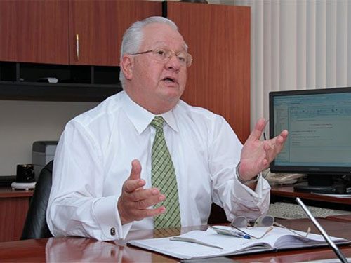 dr-miguel-montalvo-malo