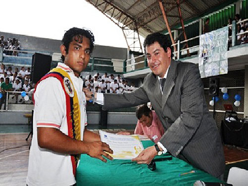 iece-entrega-becas-abanderados-eu
