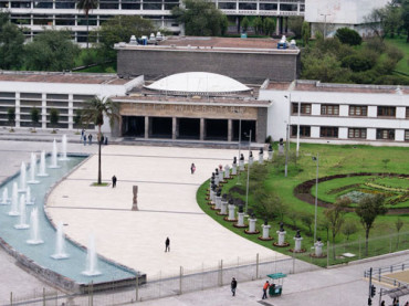 UCE celebra los 82 años de su Facultad de Ciencias Agrícolas