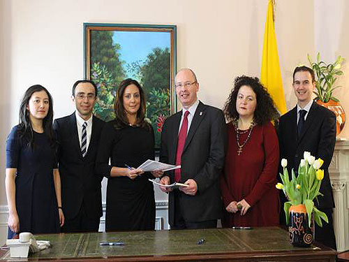 senescyt-firma-convenio-universidad-saint-andrews-eu